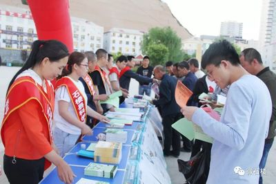 科技興縣，科普惠民——微石樓縣科協(xié)與教科局聯(lián)合舉辦2019科技活動周活動